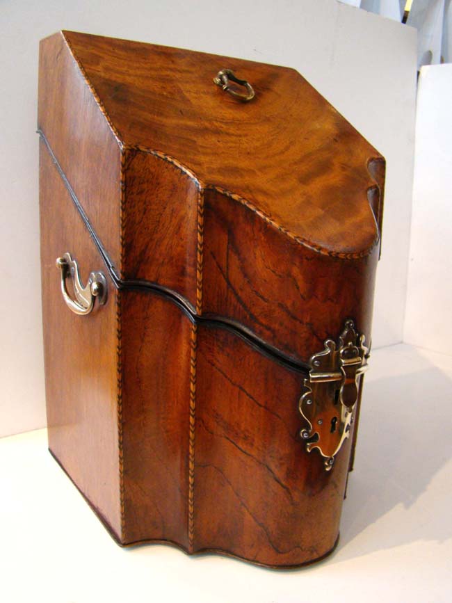 A fine 18th century Mahogany Knife or Cutlery box  circa 1780 — image 3
